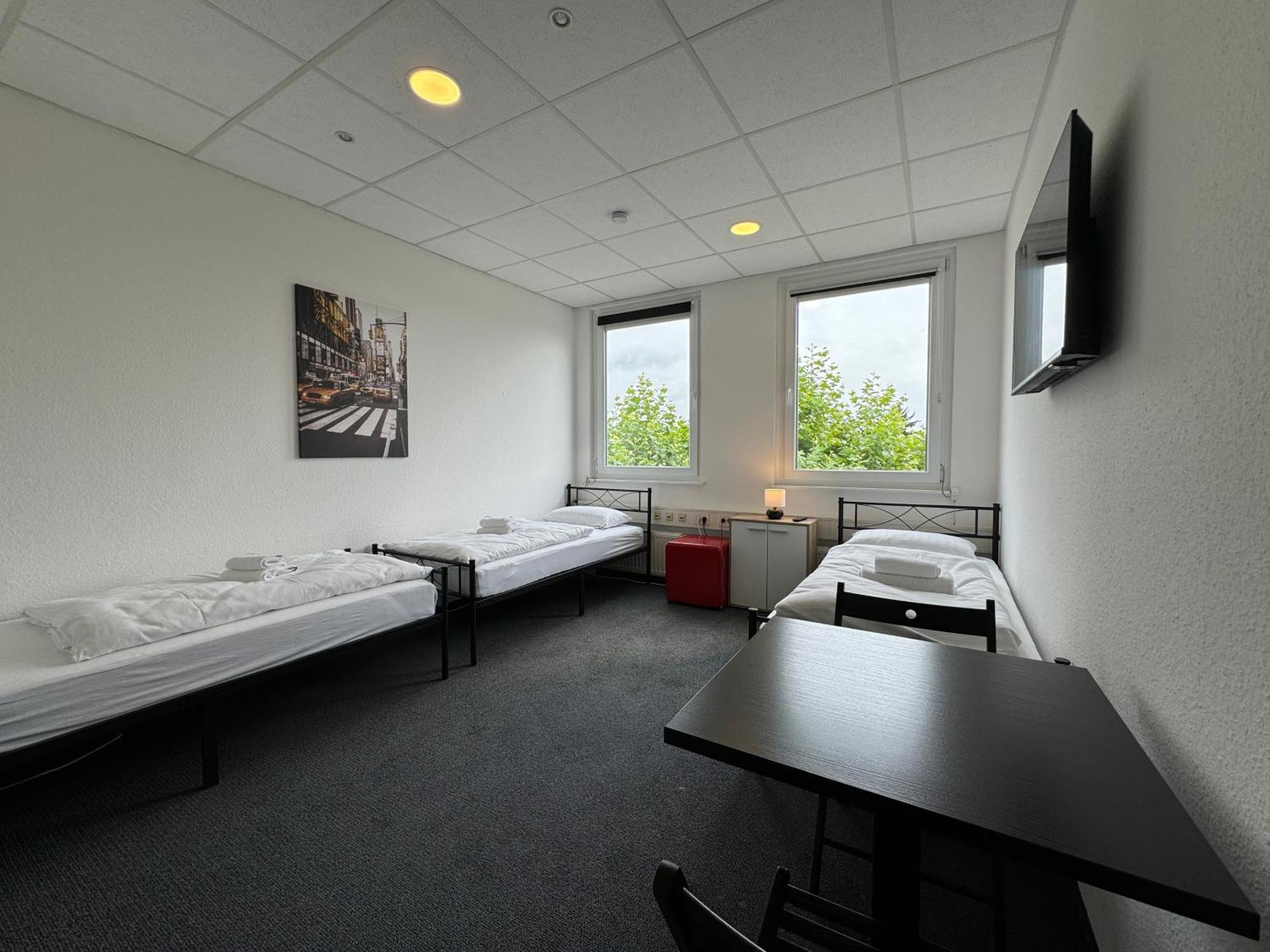 Apartment Thuja Karlsruhe-neureut By Kurzzeit Karlsruhe