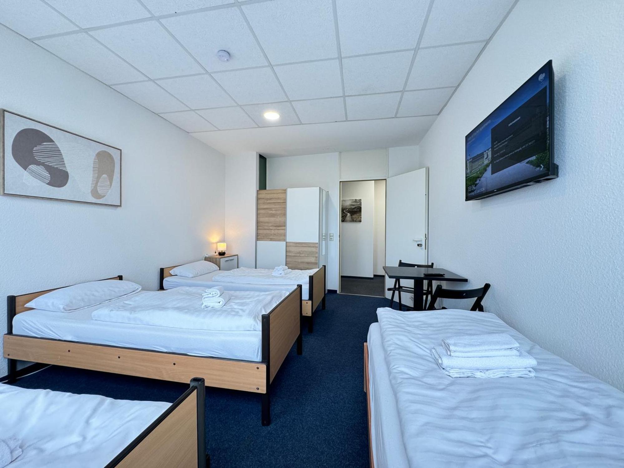 Thuja Karlsruhe-neureut By Kurzzeit Apartment